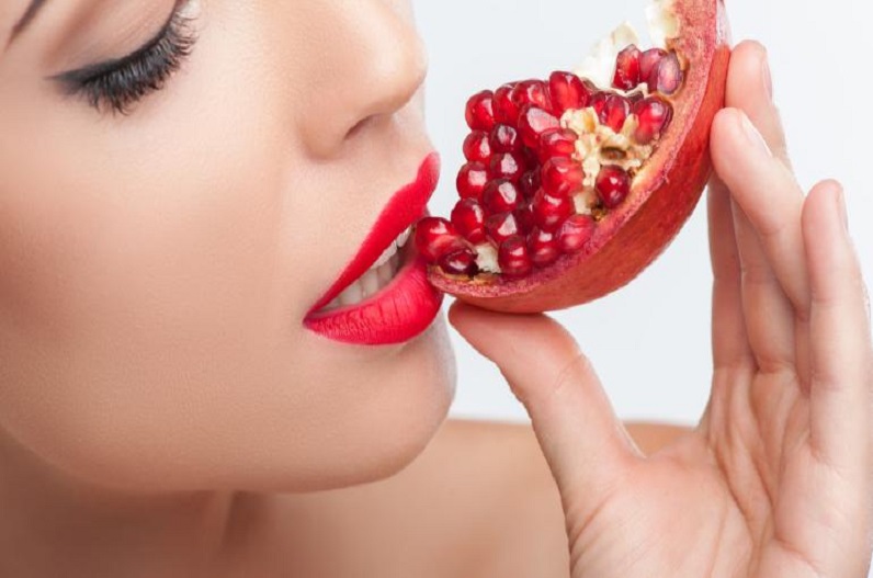 BAMS के पेपर में महिलाओं को बताया, ‘उत्तेजना बढ़ाने की दवा’, ऐसा सवाल देख भड़के यूजर्स