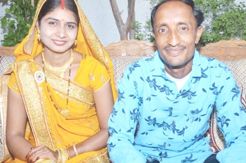 पति की मौत से आहत पत्नी ने लगाई फांसी, बिजली गिरने से हुई थी मौत, अनाथ हुए दो मासूम
