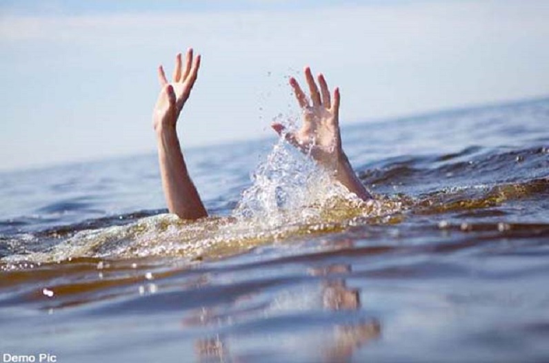 14 year old boy who went to bathe after celebrating Rangpanchami died due to drowning in Wainganga river