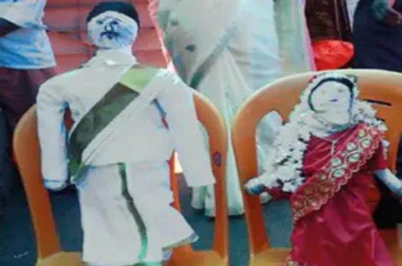 यह कैसी परंपरा! 30 साल पहले हुई दूल्हा-दुल्हन की मौत, फिर भी यह समाज आज भी रचाता है उनकी शादी