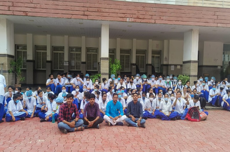 Nursing students protest