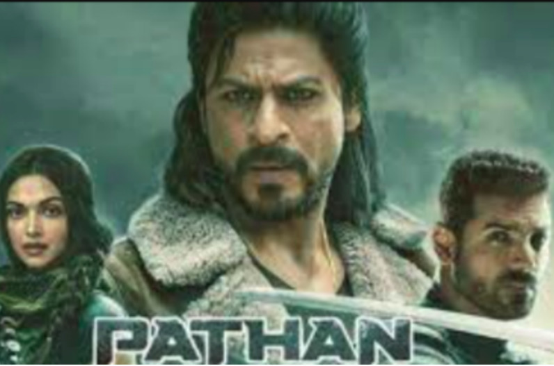 Pathaan Box Office Collection  Day 1: पहले ही दिन इतिहास रचेगी शाहरुख-दीपिका की फिल्म ‘पठान’! आज हो सकती है इतने करोड़ की कमाई