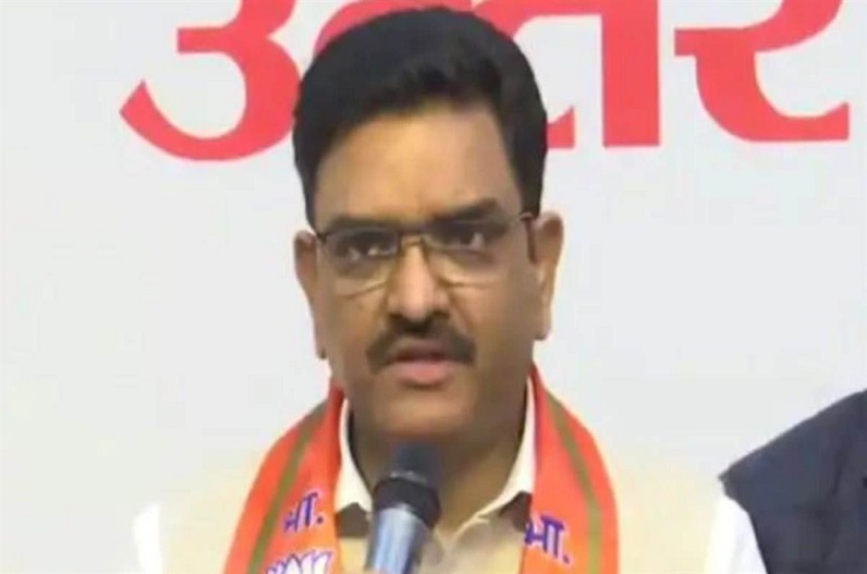 NIA की विशेष कोर्ट में पेश हुए राज्य मंत्री असीम, हत्या और आतंकवादी मुठभेड़ केस में दर्ज हुए बयान