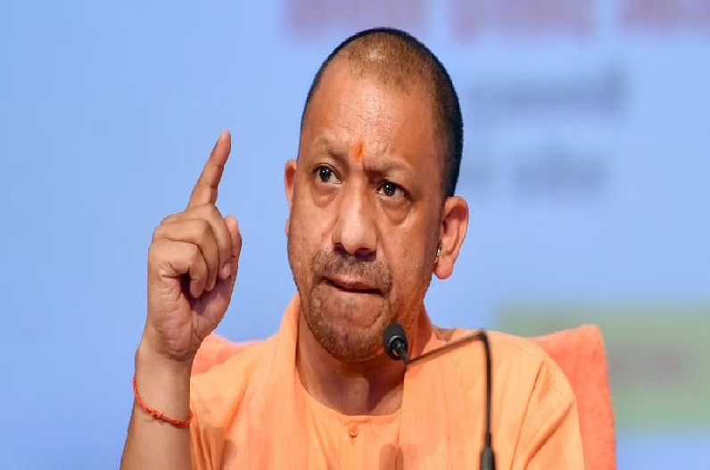 सरकार ने कर दिया ये बड़ा ऐलान, 24 घंटे के अंदर इन लोगों को घर बैठे मिलेगी चार लाख रुपए, जानें क्या करना होगा