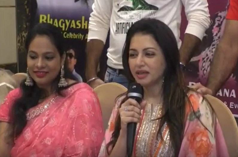 Bollywood actress Bhagyashree