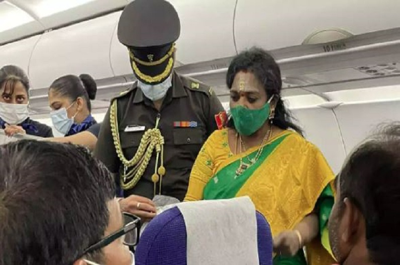 कौन है वो भारतीय गवर्नर जिन्होंने बचाई हवाई यात्री की जान ? हजारों फीट ऊंचाई पर ऐसे किया ईलाज