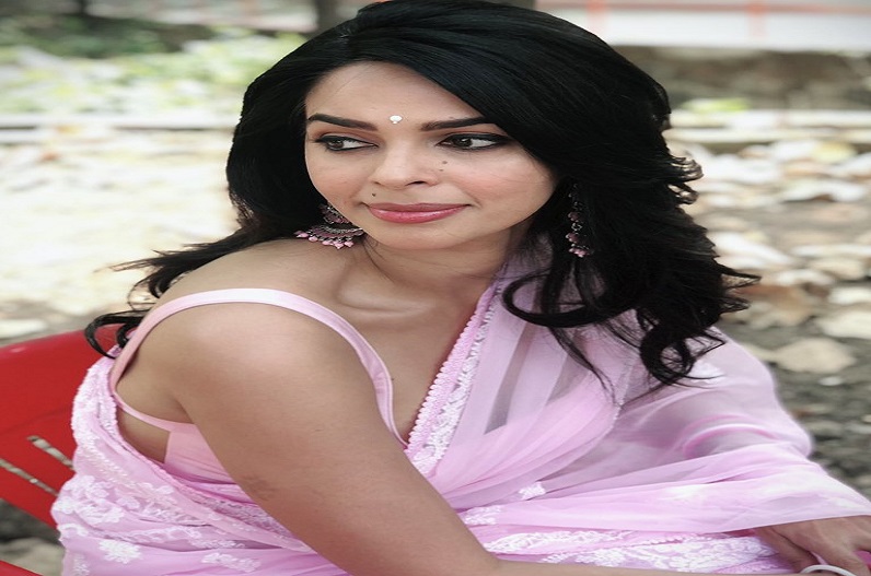 इस एक्ट्रेस ने बॉलीवुड इंडस्ट्री की खोली पोल, कहा- ‘मेरे साथ किया गया ऐसा काम’