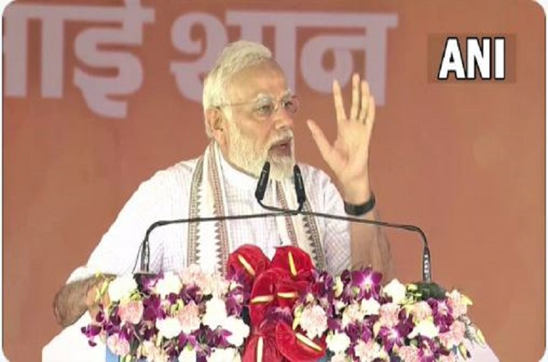 PM मोदी बोले- देश में मुफ्त की रेवड़ी बांटकर वोट बटोरने की कोशिश, विकास के लिए घातक है ये कल्चर