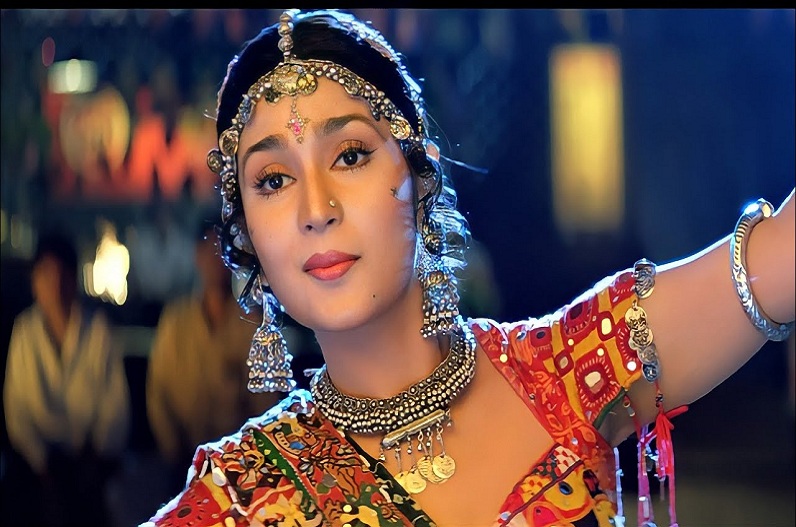 ‘परदेसी परदेसी जाना नहीं’ गाने में सुपरहिट रही ये एक्ट्रेस, अब जी रही गुमनामी की जिंदगी