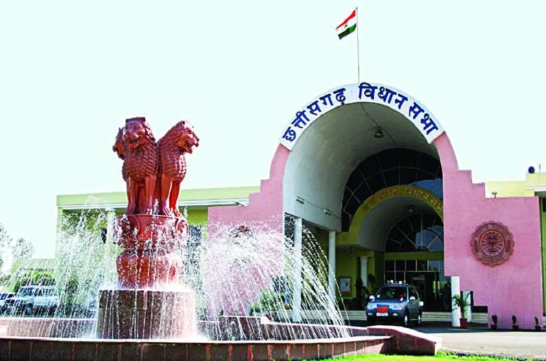 विधानसभा मानसून सत्र : शिक्षकों की हड़ताल का मुद्दा गरमाया, बीजेपी ने की ये मांग, जमकर हुई नारेबाजी