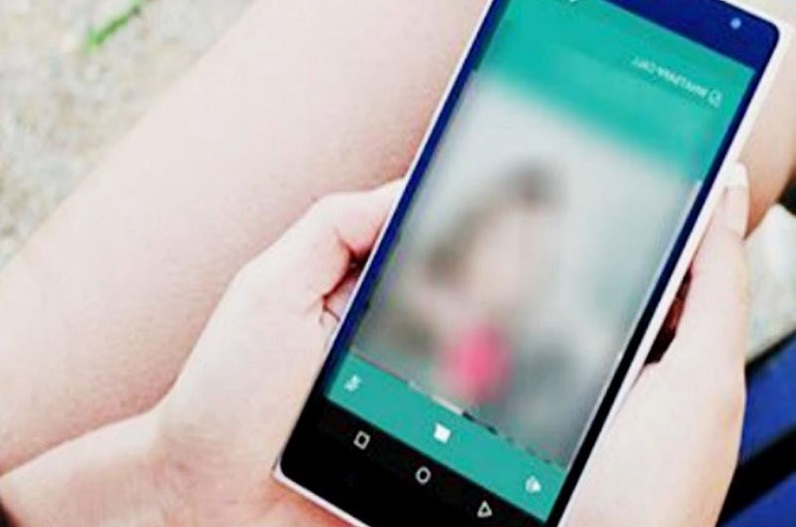 BJP नेता का महिला के साथ सामने आया ऐसा वीडियो, मचे बवाल के बाद देना पड़ा इस्तीफा