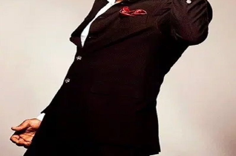 कभी होटलों में जूठे बर्तन साफ करता था ये बॉलीवुड एक्टर, जानिए कौन हैं वो अभिनेता, कैसे तय की गरीबी से यहां तक का सफर