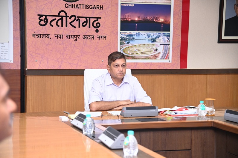राज्य आपदा मोचन निधि संचालन के लिए गठित समिति की हुई बैठक, मुख्य सचिव अमिताभ जैन रहे उपस्थित