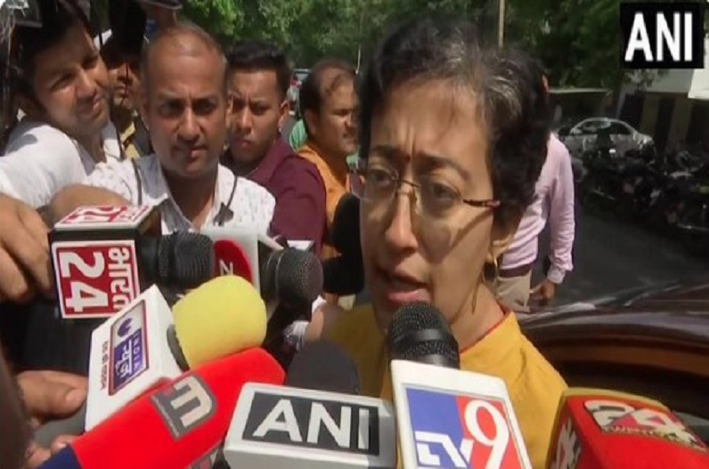 25 Aug Live News Update : BJP विधायकों ने की AAP को तोड़ने की कोशिश! दिया 20-20 करोड़ रुपए का ऑफर