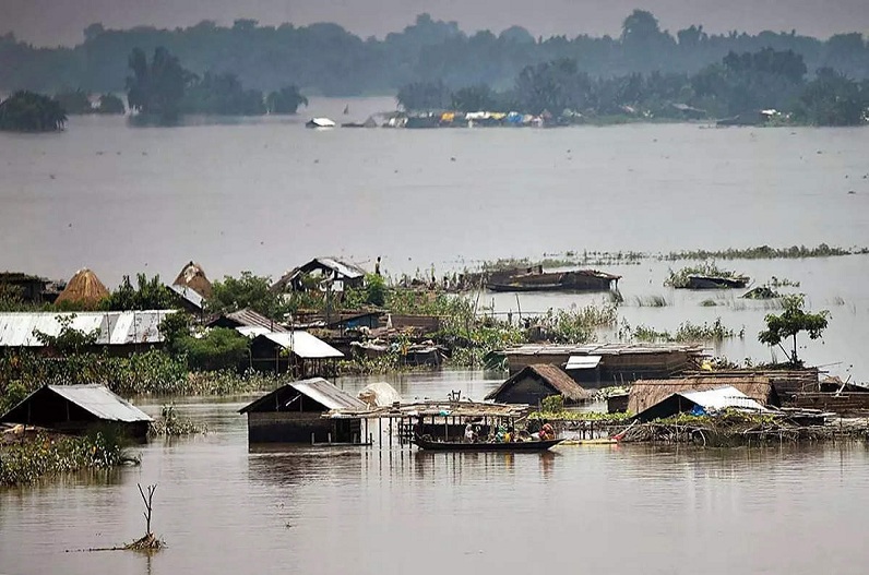 बाढ़ का कहर जारी… यहां एक हजार से अधिक लोगों की मौत, अर्थव्यवस्था को हुआ इतने अरब डॉलर का नुकसान