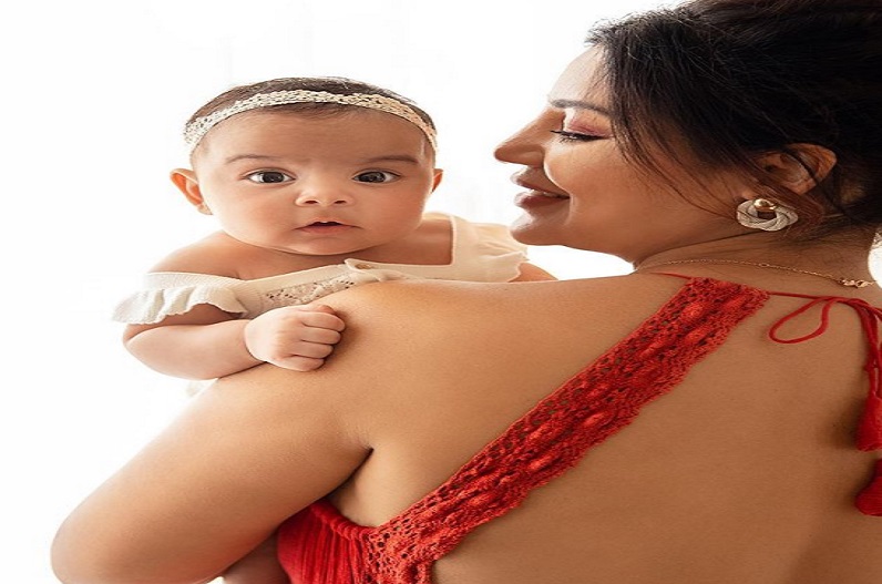 debina became mother of 2 daughters in 7 months