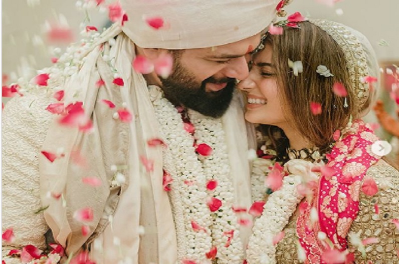 सात जन्मों के बंधन में बंधे बॉलीवुड के ये सेलिब्रिटी, गुपचुप तरीके से रचाई शादी