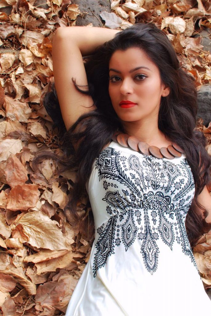 Nidhi-Jha-hd-wallpaper-1-top-10-bhojpuri