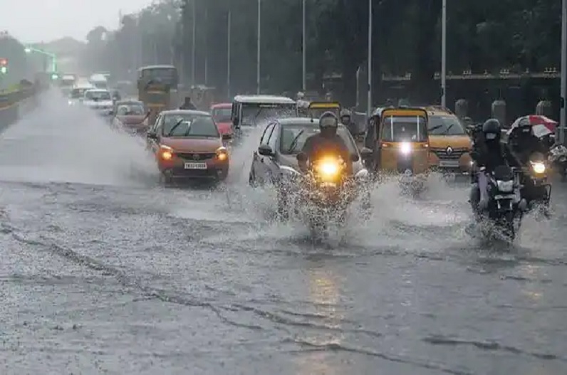 भारी बारिश की चेतावनी, इन इलाकों में जमकर बरसेंगे बदरा : IMD Issues Heavy Rain Alert for Vidarbha and Konkan Area