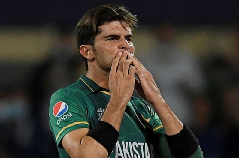 तूफानी गेंदबाज हुए टीम से बाहर, नीदरलैंड के खिलाफ वनडे मैच से पहले पाकिस्तान को लगा तगड़ा झटका