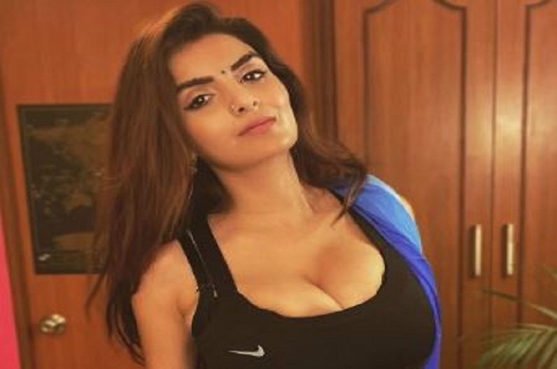 Anveshi Jain: गंदी बात 2 एक्ट्रेस अन्वेषी जैन की सेक्सी फोटोज हुई Viral, देखें पूरी तस्वीरें