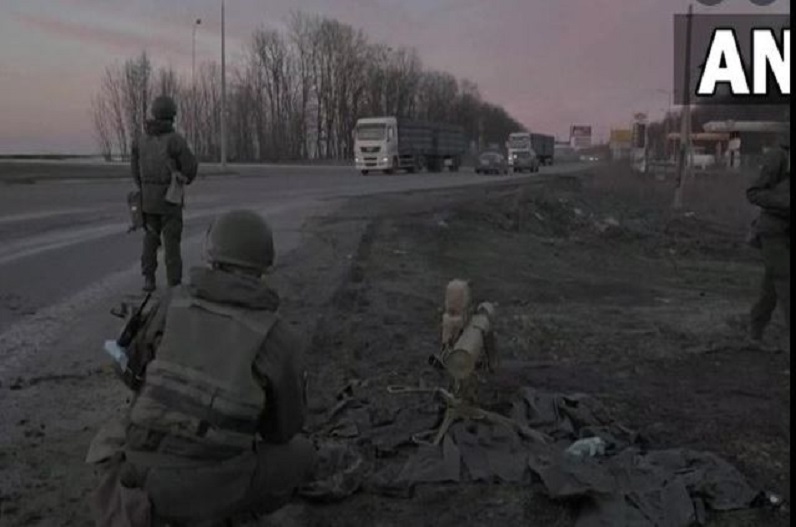 रूस के साथ युद्ध में अब तक इतने युक्रेनी सैनिक हो चुके शहीद, मौत के आंकड़े देख दहल उठेगा कलेजा