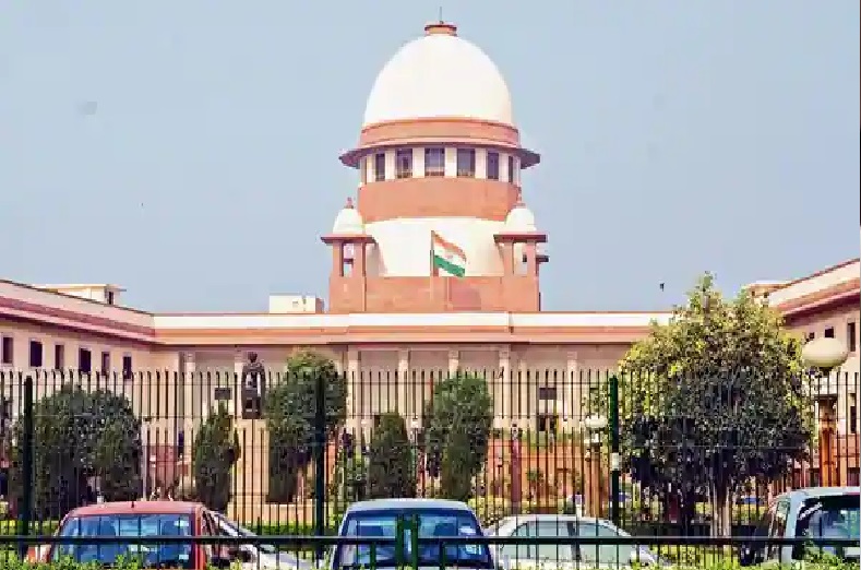 Pegasus Case in Supreme Court: आज पेगासस जासूसी मामले में सुप्रीम कोर्ट करेगी सुनवाई, फिर गरमा सकती देश की सियासत