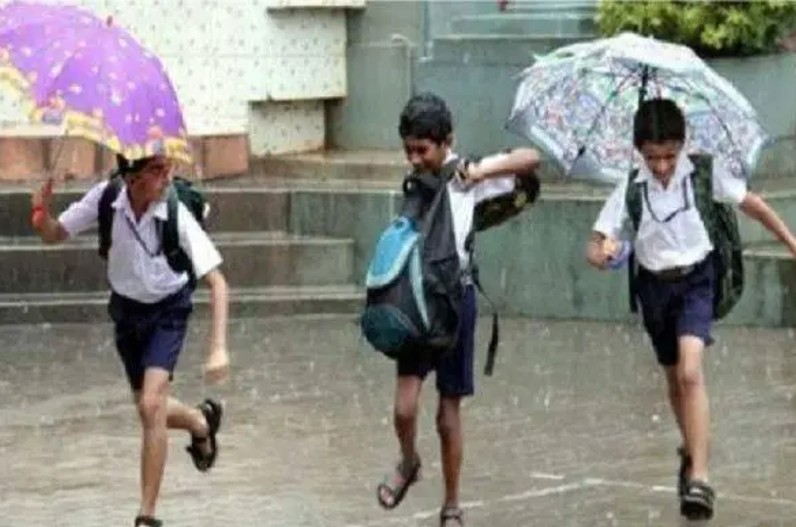 भारी बारिश के कारण स्कूलों का अवकाश घोषित, प्रदेश के इन जिलों में अभी भी अलर्ट जारी