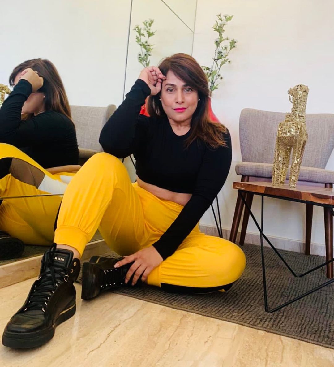 एक बार फिर से एक्ट्रेस लंबे समय बाद छोटे पर्दे पर अपनी वापसी के लिए तैयार हैं।