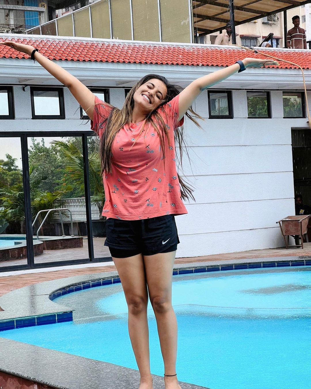 उनके भोजपुरी फिल्मों से लेकर गाने तक बोल्डनेस से भरमार होते हैं।