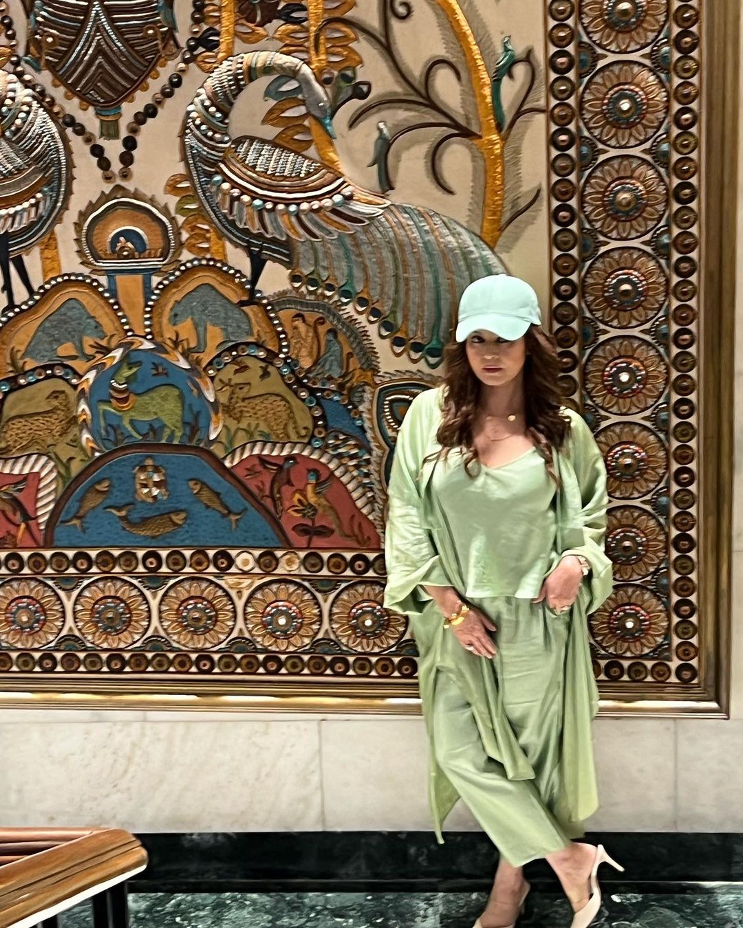 साल 2006 में महिमा की मुलाकात आर्किटेक्ट बिजनेसमैन बॉबी मुखर्जी से हुई थी। तलाकशुदा बॉबी मुखर्जी से एक्ट्रेस की नजदीकियां बढ़ीं और उन्हें एक-दूसरे से प्यार हो गया। एक्ट्रेस हमेशा सच्चे प्यार के लिए तरसती रही। फिलहाल अभिनेत्री सिंगर मदर बनकर अपनी बेटी की परवरिश कर रही है।