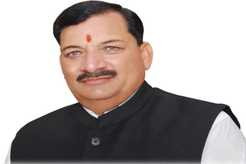 दिग्गज भाजपा विधायक का निधन, कार में आया हार्ट अटैक, जा रहे थे कार्यक्रम में शामिल होने