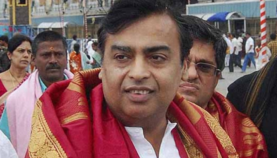भगवान वेंकटेश्वर के दर पर पहुंचे मुकेश अंबानी ने दिखाया बड़ा दिल, मंदिर में दान किए इतने करोड़ रुपए