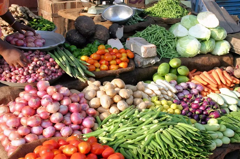 Inflation Hike: दिवाली से पहले जनता को लगा बड़ा झटका, प्याज की कीमतों में हुई दमदार बढ़ोतरी
