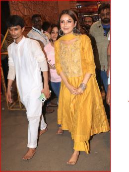 बता दें कि सिद्धार्थ शुक्ला की पहली डेथ एनिवर्सरी के बाद यह शहनाज गिल की पहली सार्वजनिक उपस्थिति है। यह सिद्धार्थ शुक्ला की पहली पुण्यतिथि थी। ऐसे में उनके चेहरे पर मायूसी के कुछ भाव झलक रहे थे।