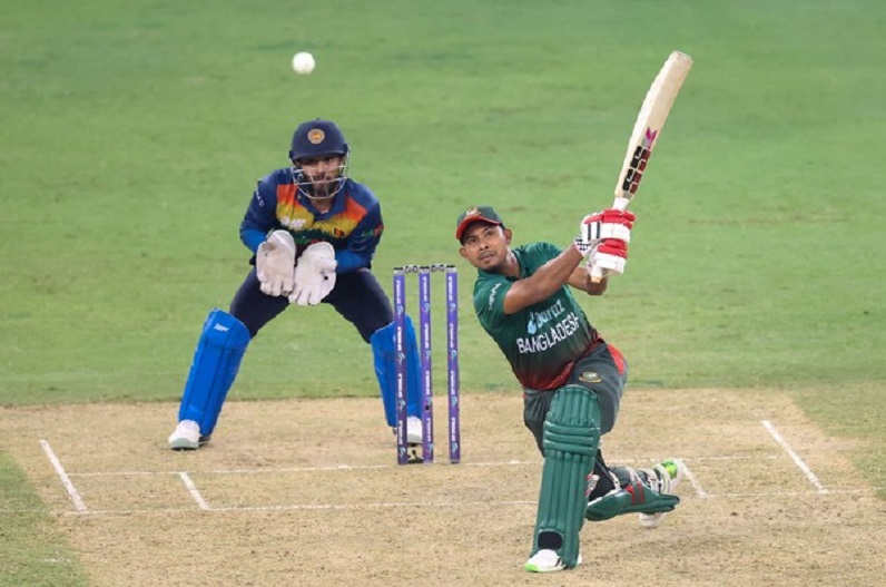 Asia Cup : SL vs BAN : श्रीलंका को जीत के लिए मिला 184 रन का लक्ष्य, वानिंदु हसरंगा और चमिका करुणारत्ने ने झटके दो-दो विकेट
