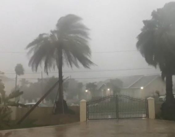 समुद्री चक्रवात ‘इयान’ ने मचाई खलबली, इस देश में दी दस्तक, मौसम विभाग ने कहा-प्रचंड हो रहा तूफान