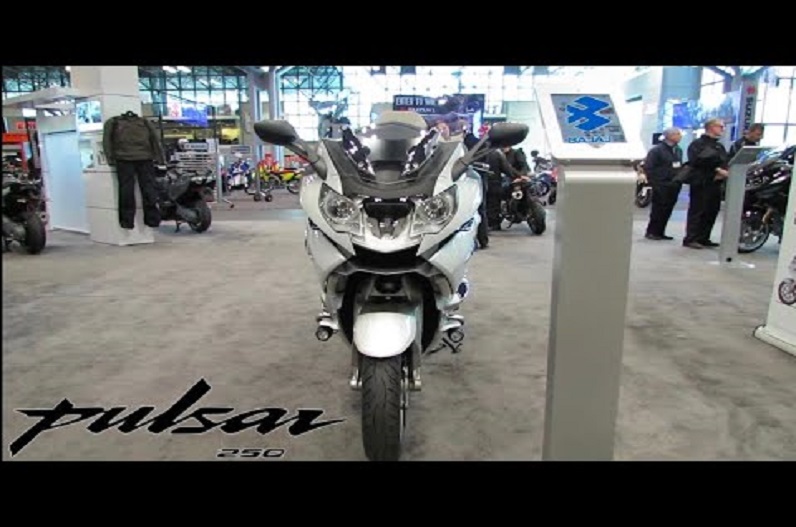 इलेक्ट्रिक अवतार में लॉन्च हो सकती है बजाज की ये नई मोटरसाइकिल, जानें पूरी डिटेल्स