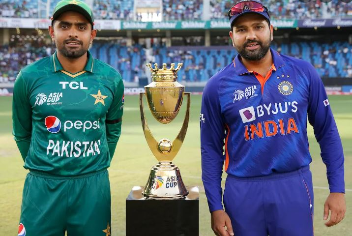 भारतीय टीम पाकिस्तान के खिलाफ एशिया कप में लगातार 5वां मैच जीतने के इरादे से उतरेगी। भारत ने 2016 एशिया कप, 2018 एशिया कप में दो बार और मौजूदा टूर्नामेंट में पाकिस्तान को हराया है।