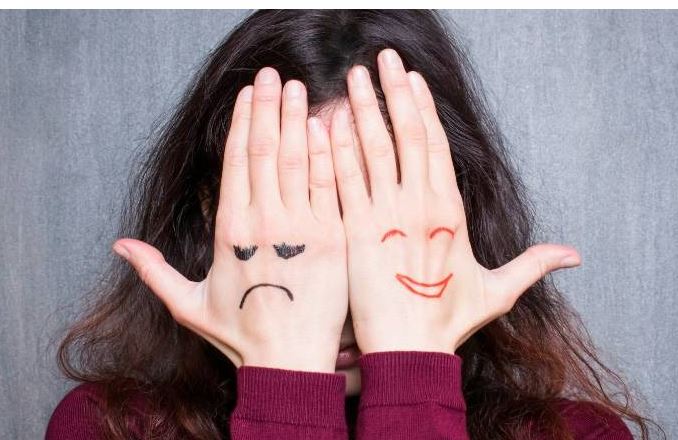 फेमस अभिनेत्री के साथ मॉल में हुई गंदी हरकत, यौन उत्पीड़न का आरोप, बताई दर्द भरी दास्तां