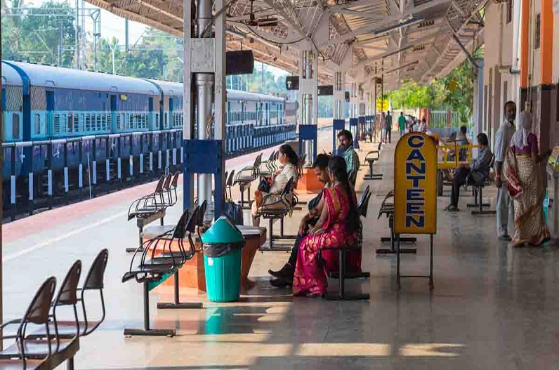 Retiring room facility will start soon at railway station