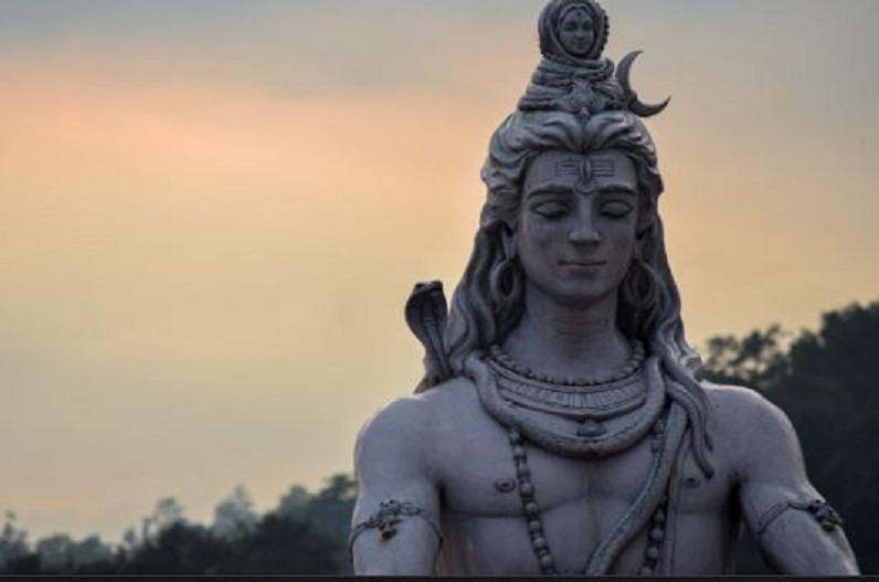 Guru Pradosh Vrat 2022: इस दिन रखा जायेगा भाद्रपद माह का दूसरा प्रदोष व्रत, यहां जानें शुभ मुहूर्त और पूजा विधि