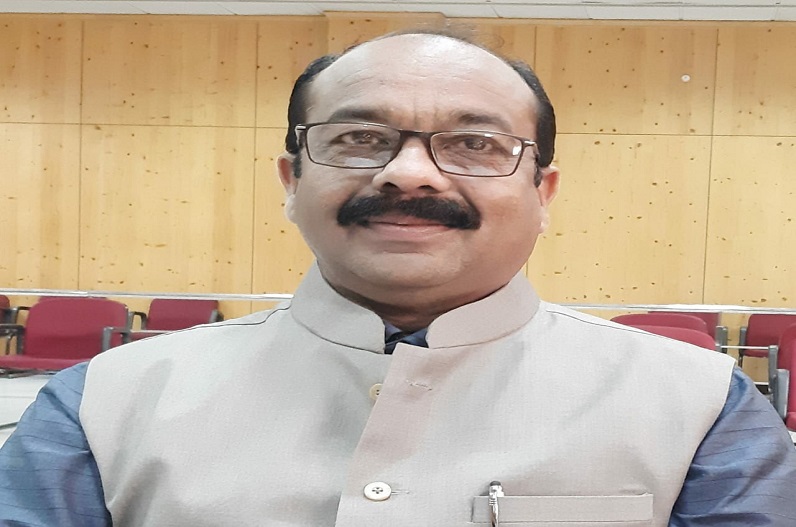 संगठन में सर्जरी! बदले जाएंगे 20 से अधिक जिलाध्यक्ष, BJP पदाधिकारी कर रहे काम काज की समीक्षा