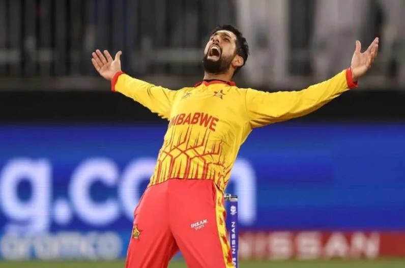 T20 WC PAK VS ZIM : इस खिलाड़ी ने बजा दिया पाकिस्तान का बैंड, आखिरी गेंद पर पलटा मैच का पासा