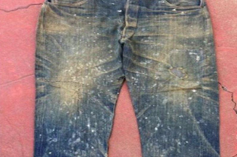 Dirty jeans worth 62 lakhs