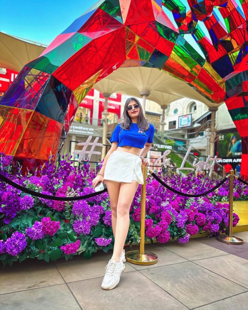 अभिनेत्री का ये अंदाज बॉलीवुड एक्ट्रेसेस को टक्कर दे रहा है। बता दे कि प्राची सिंह को भोजपुरी सिनेमा की सनी लियोनी कहा जाता है।