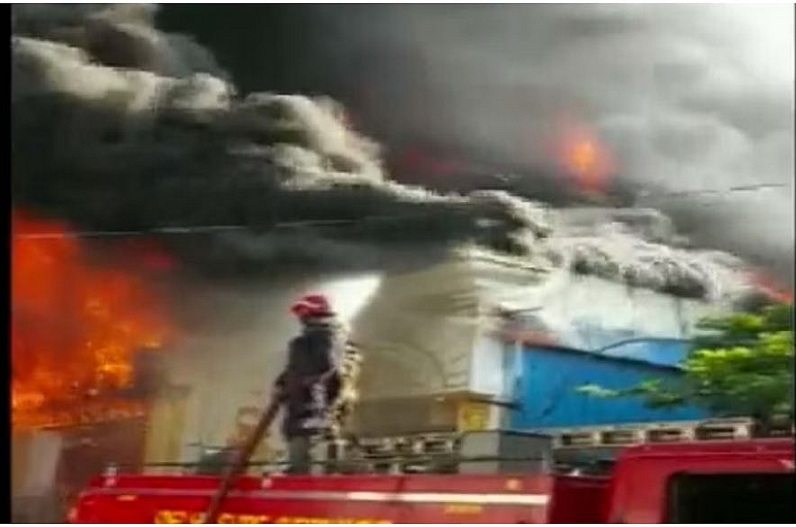 21 October Live Update : Fire broke out in God Grace Banquet Hall, fire brigade team engaged in controlling