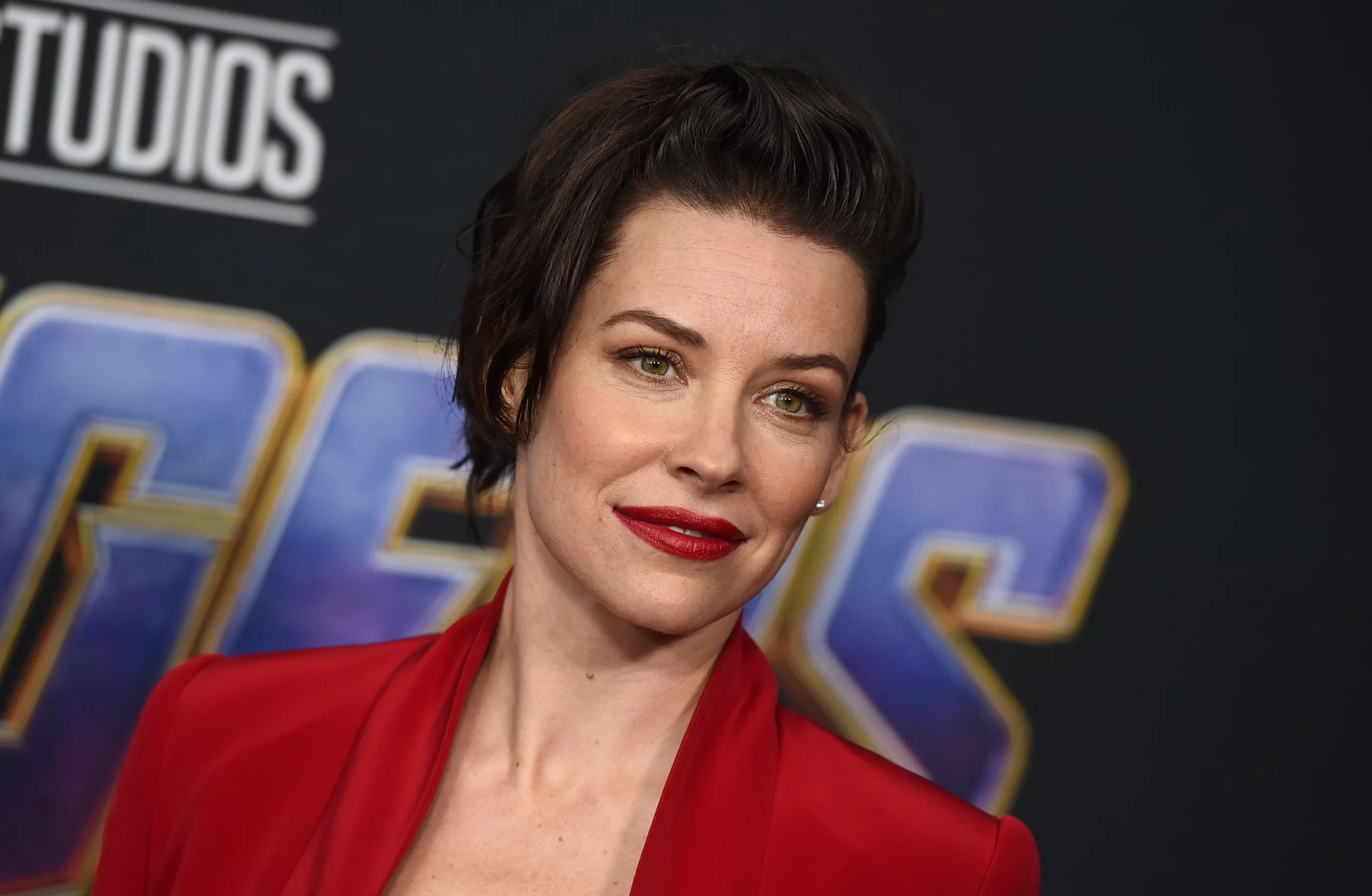 Evangeline Lilly: life, career, bio, movies, web series, Tv shows and Images