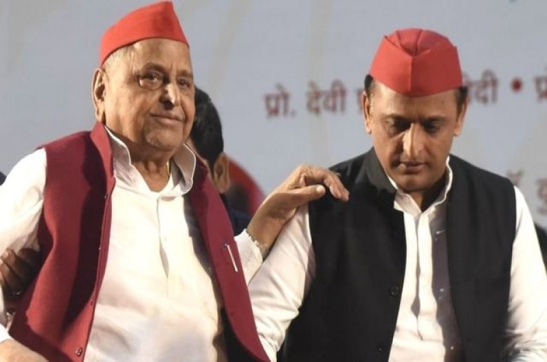 मुलायम सिंह के निधन के बाद बेटे अखिलेश का पहला रिएक्शन, ट्वीट कर कही ये बात
