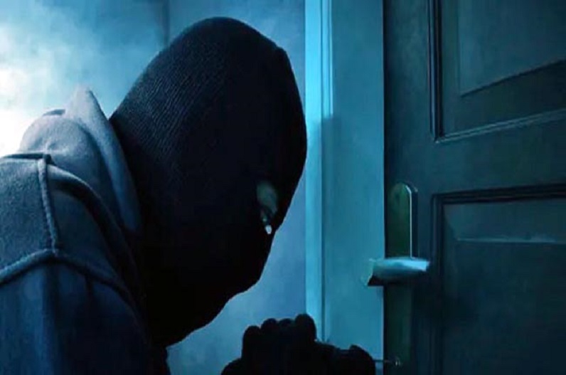 किराए की कार बुक कर उड़ा देते थे लाखों का माल, जानकर पुलिस के भी उड़े होश, ऐसे हुआ गैंग का पर्दाफाश